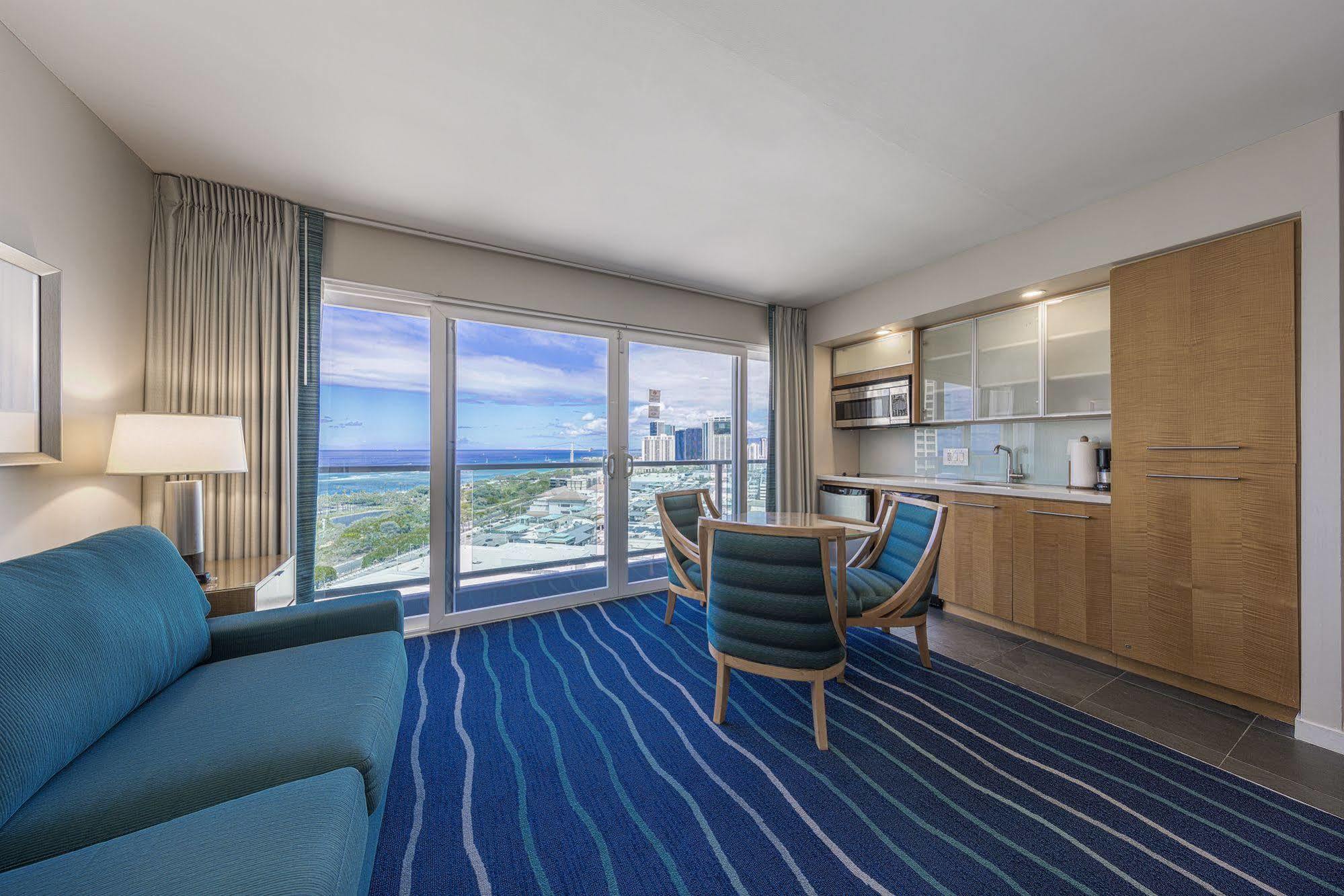 Ala Moana Hotelcondo By Luana Vacation Rental Гонолулу Экстерьер фото