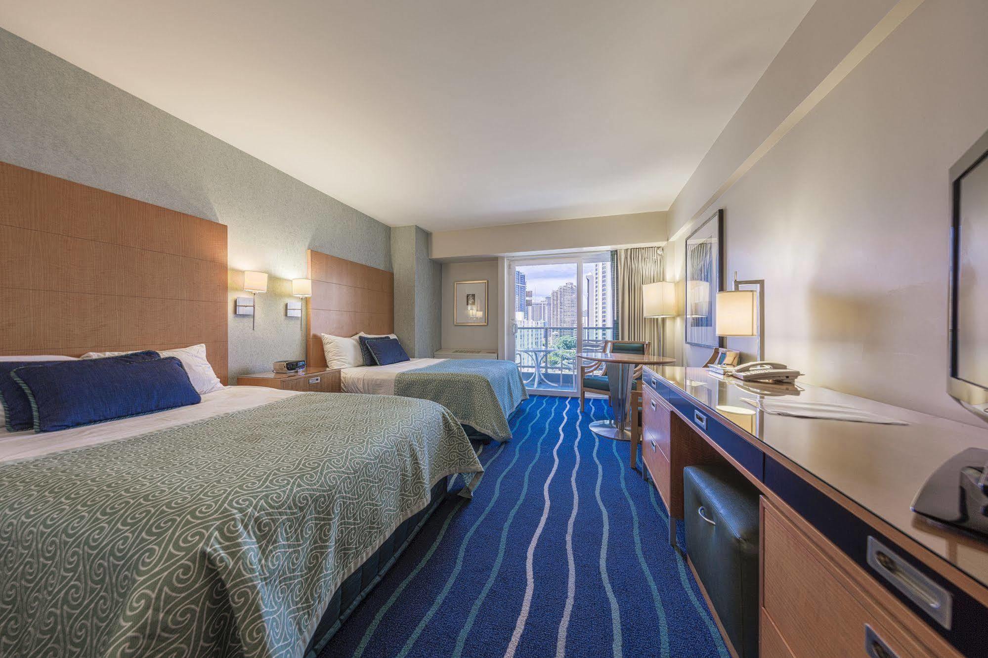 Ala Moana Hotelcondo By Luana Vacation Rental Гонолулу Экстерьер фото